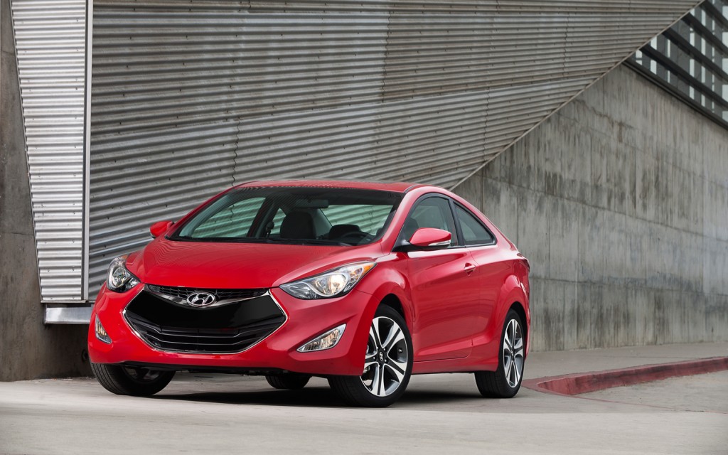 Hyundai Elantra coupe - sieuthihyundai.com